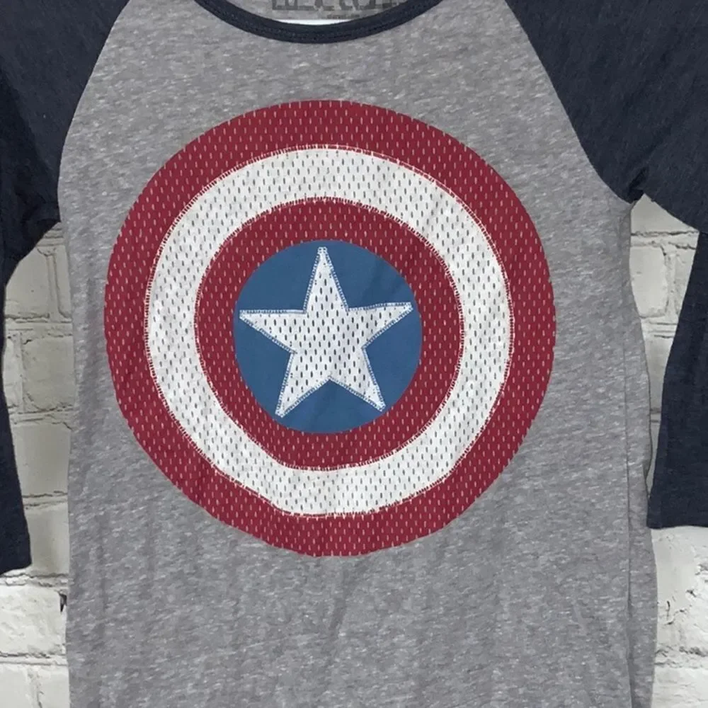 Marvel Captain America Baseball Tee Raglan Sleeve Graphic Print Tee XS Adult
